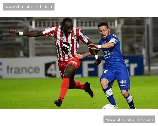 勒阿弗尔免签彭贝莱与古尔纳 经验球员助力法甲保级战