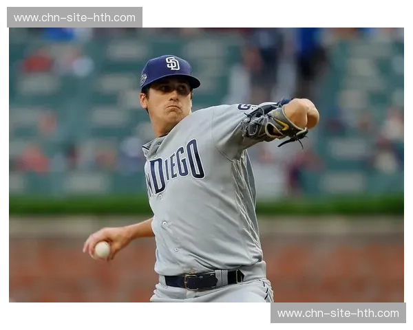 杜埃在对阵雷恩时错失单刀 年轻球员终结能力受到关注